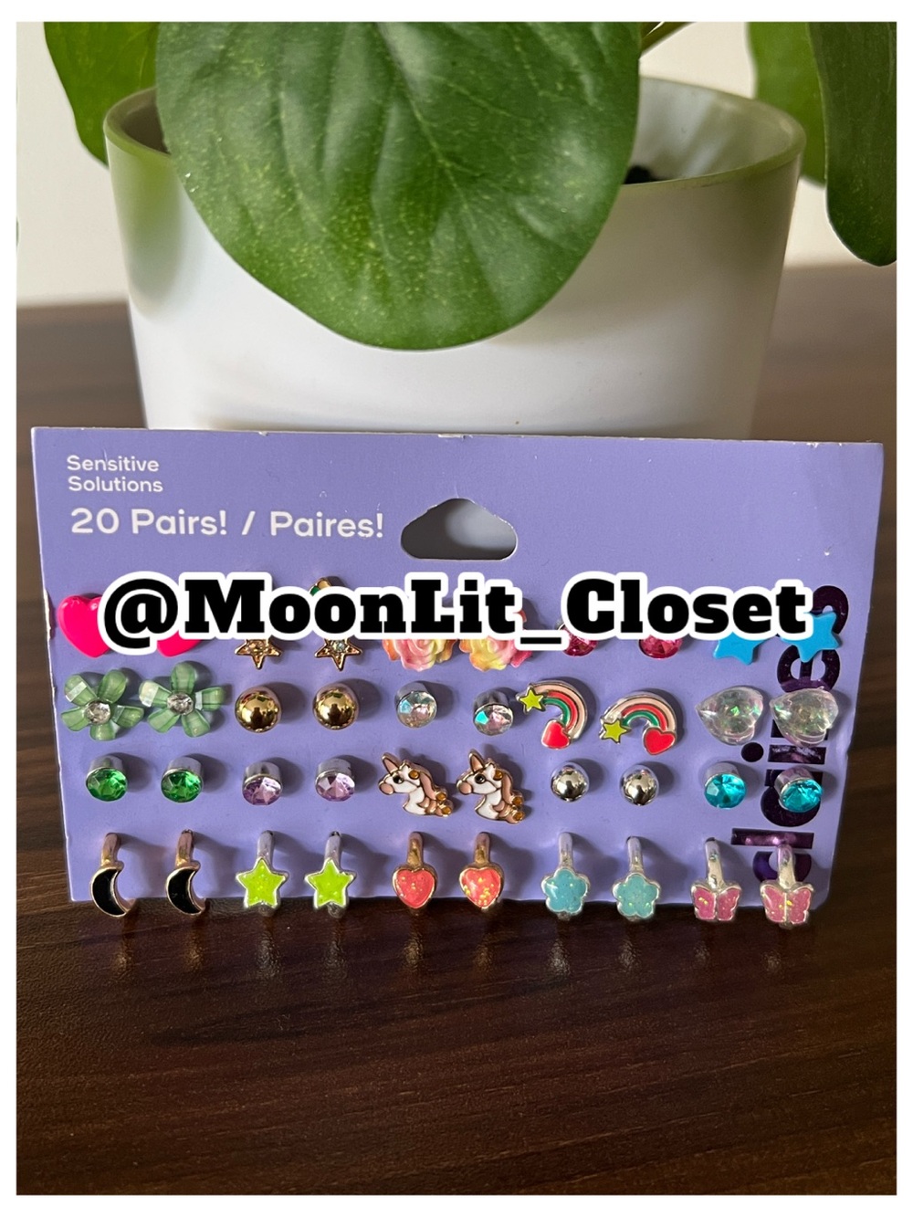 🛍️ Claire’s Sensitive Solutions 20 Pairs of Earrings Fantasy Earrings Set